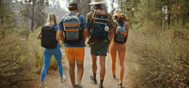 Animated clip: OGIO Alpha luggage video